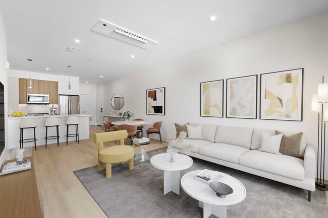 Primary Photo - 4525 Bergenwood Ave