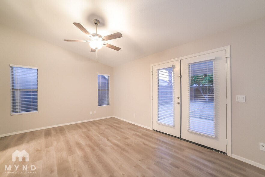 Building Photo - 17208 N Chance Dr