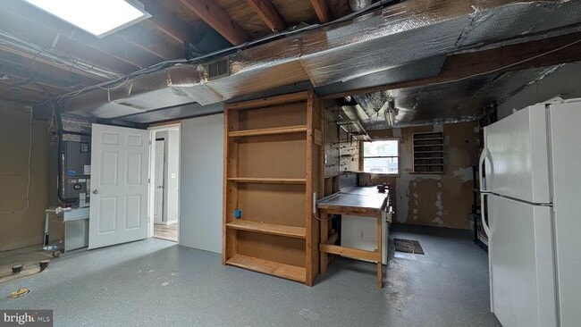 Building Photo - 922 Petinot Pl