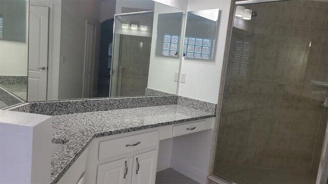 Building Photo - 10006 Brodbeck Blvd