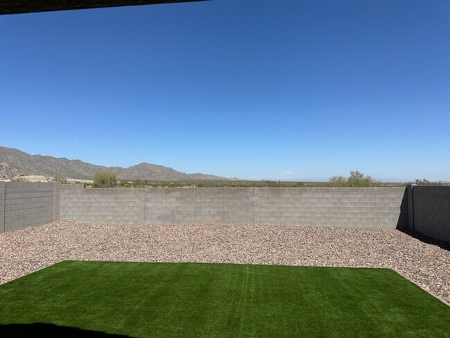 Building Photo - 20120 W Palo Verde Dr