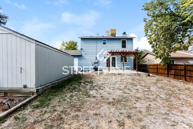 Building Photo - Charming 3 bedroom home in Aurora!