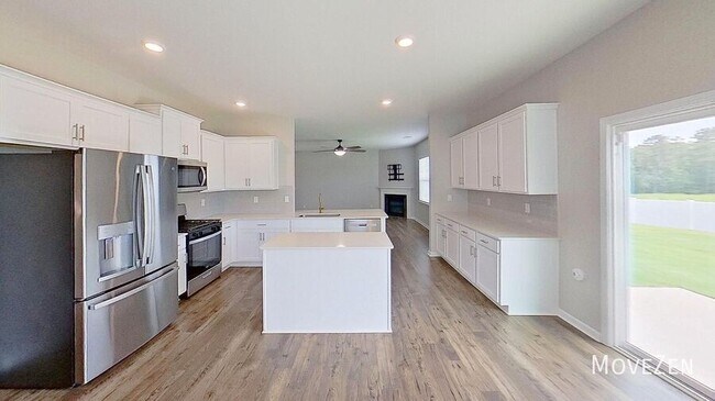 Building Photo - 349 Silicon Dr