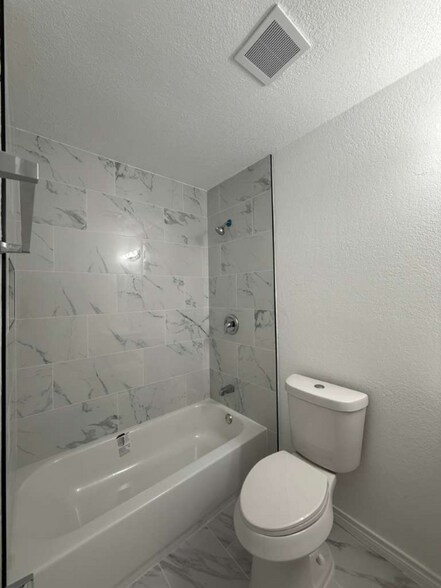 Building Photo - 6627 Diamond Pass