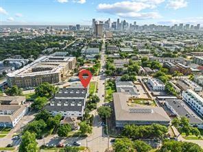 Building Photo - 5016 Bryan St