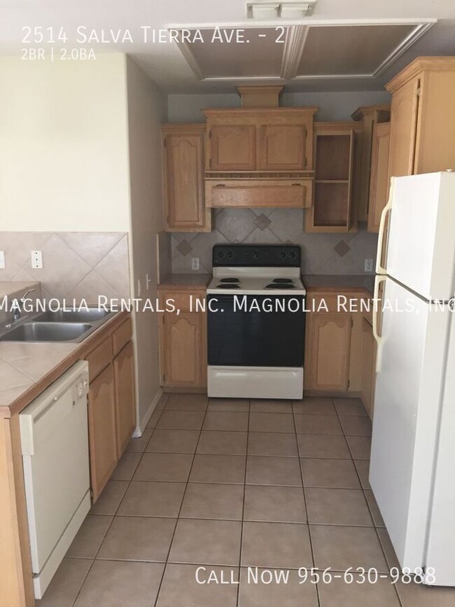 Building Photo - 2514 Salvatierra Ave