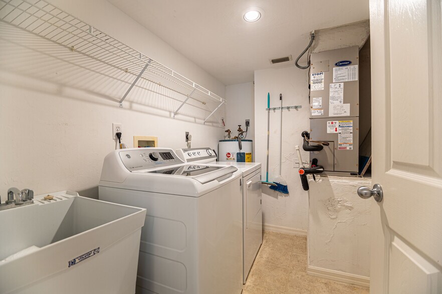 IN UNIT LAUNDRY - 290 Naples Cove Dr