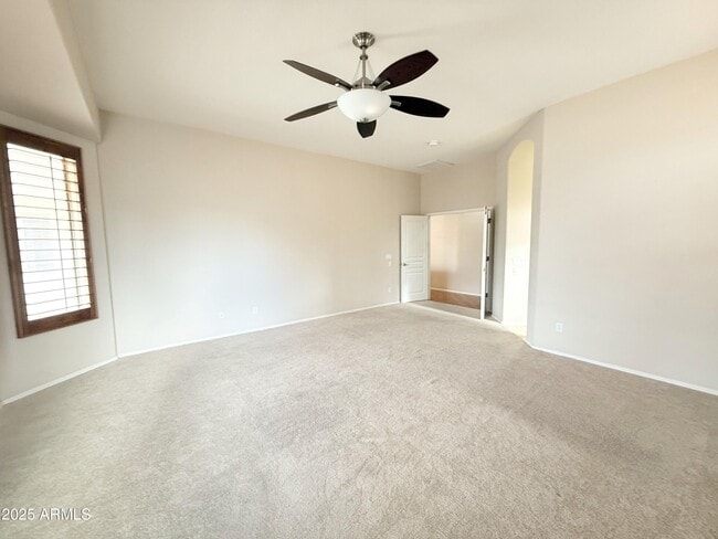 Building Photo - 7408 S 26th Ln