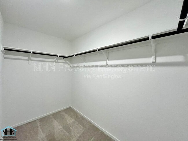 Building Photo - 12931 Kathleen St