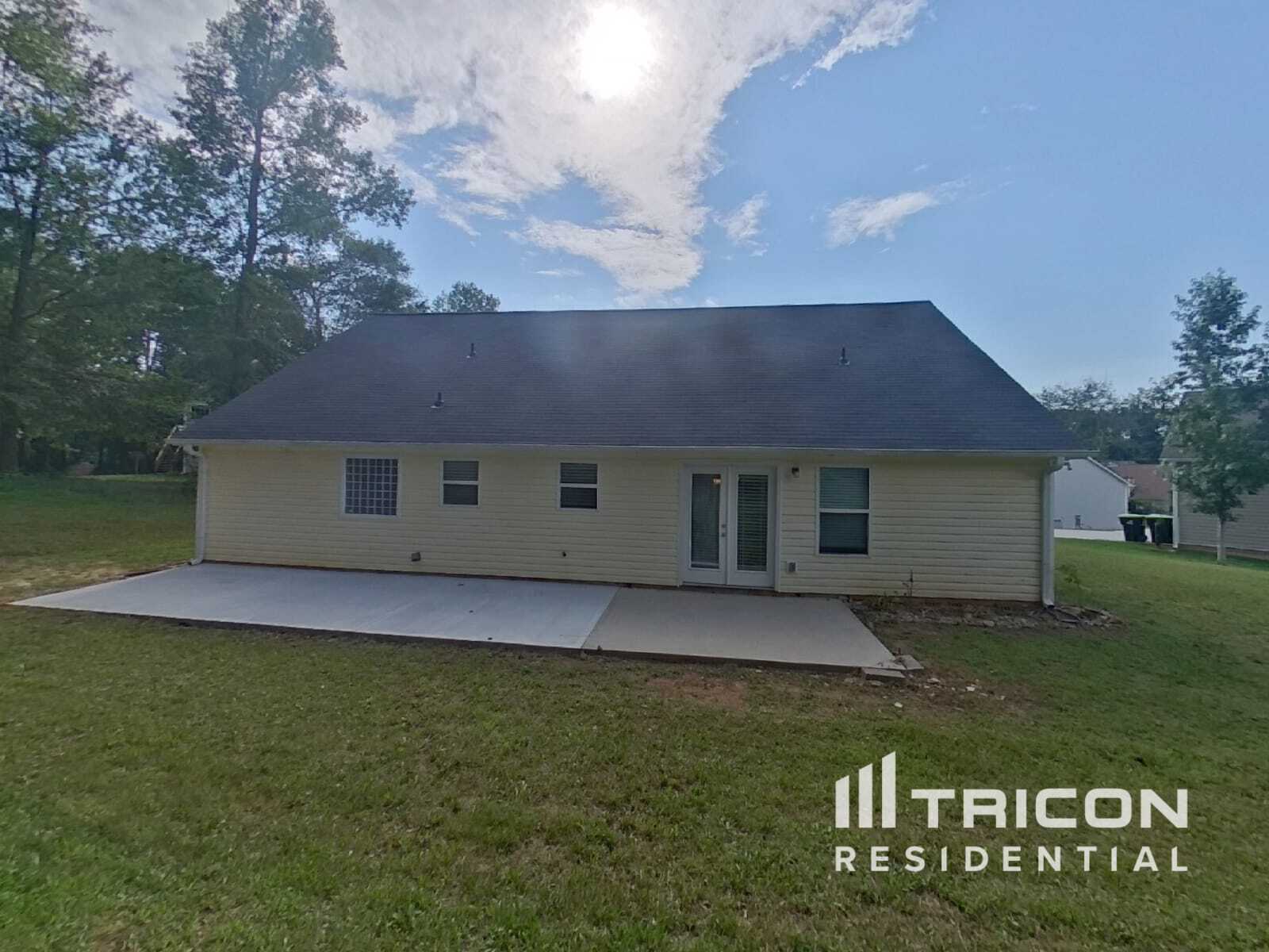 Building Photo - 455 Abbey Pl