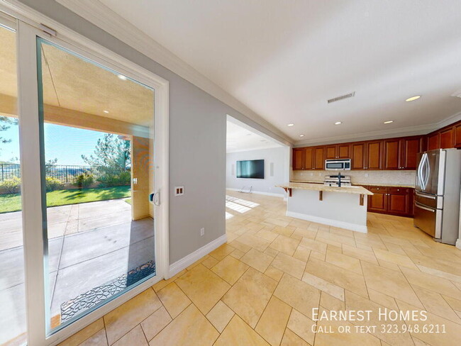 Building Photo - 19320 Carranza Ln