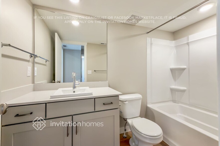 Building Photo - 6057 Lower Brk Ln