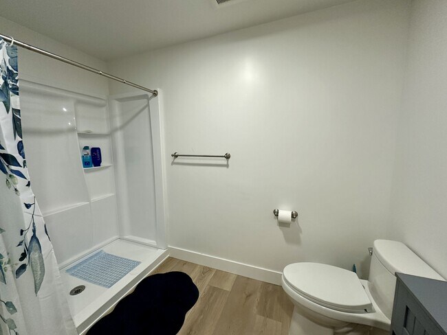 Building Photo - 1973 Park Rim Way