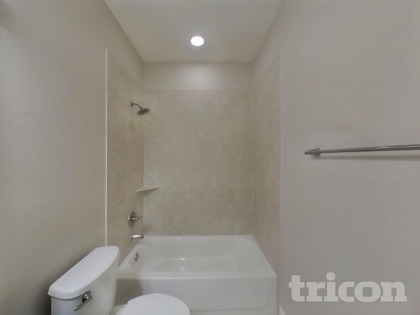 Building Photo - 123 Sierra Dr