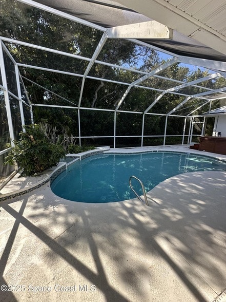 Building Photo - 174 Martesia Way