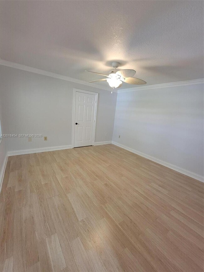 Building Photo - 14115 Langley Pl