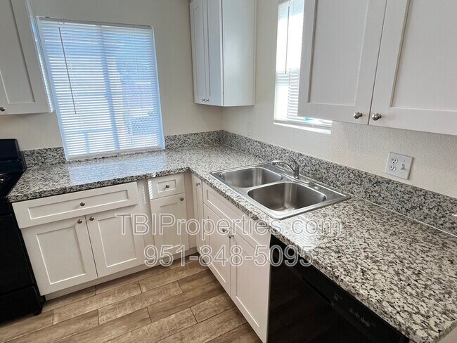 Building Photo - 7773 Philbin Ave