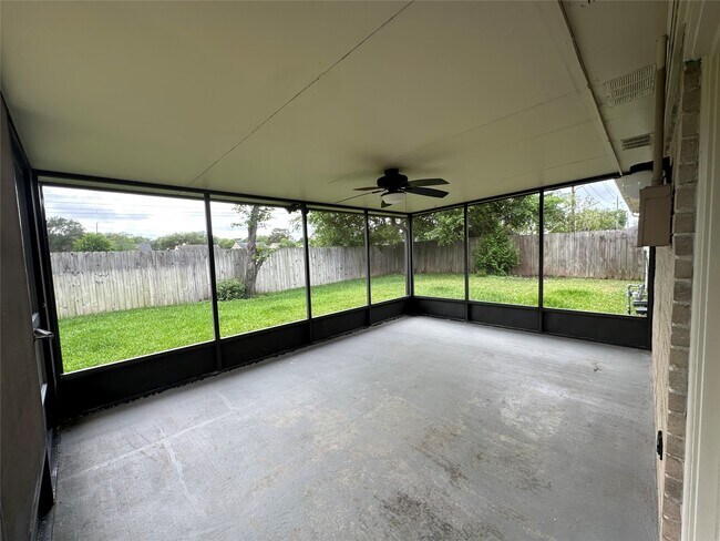 Building Photo - 1514 Park Meadow Dr