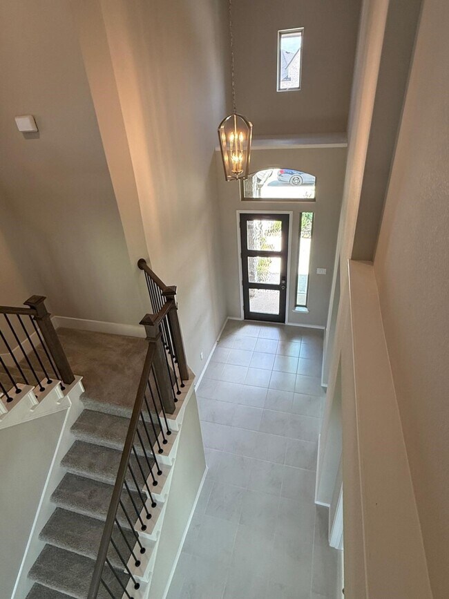 Building Photo - 8703 Beaming Creek Ct