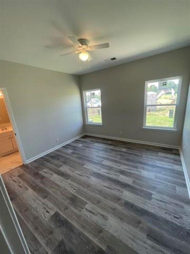 Building Photo - 215 Bass Ave