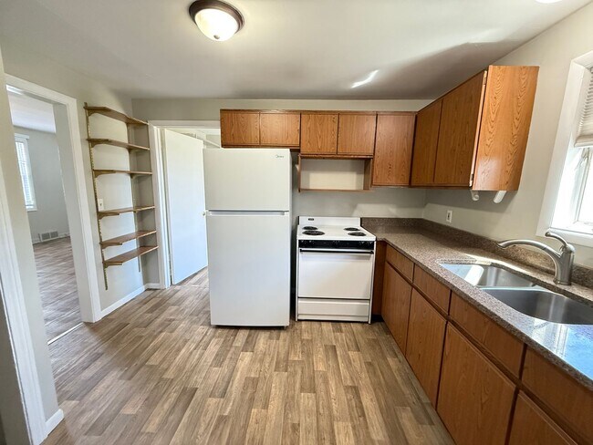 Building Photo - *5680 Trailer Park