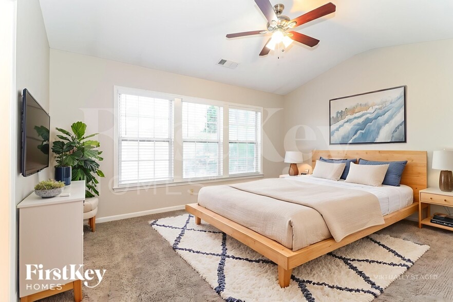 Building Photo - 1730 Taynton Cir