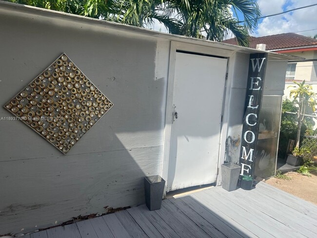 Building Photo - 4361 SW 3rd St