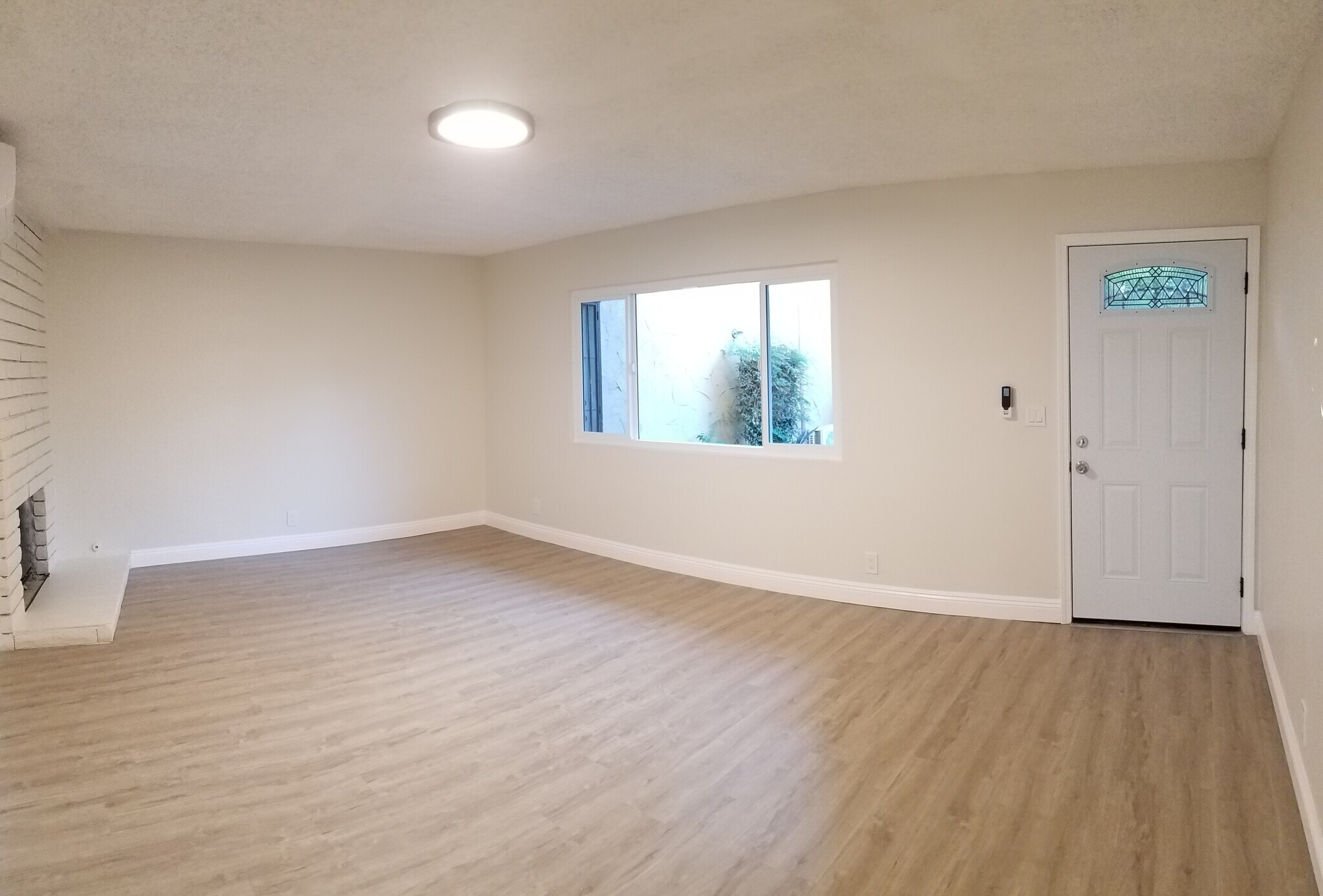 Building Photo - 2042 Evergreen St