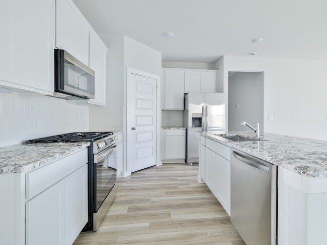 Building Photo - 8419 Sweet Cherry Ln