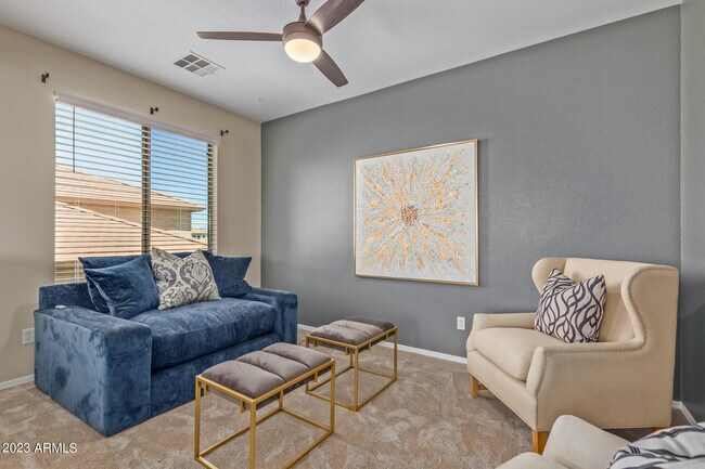 Building Photo - 32934 N Cherry Creek Rd