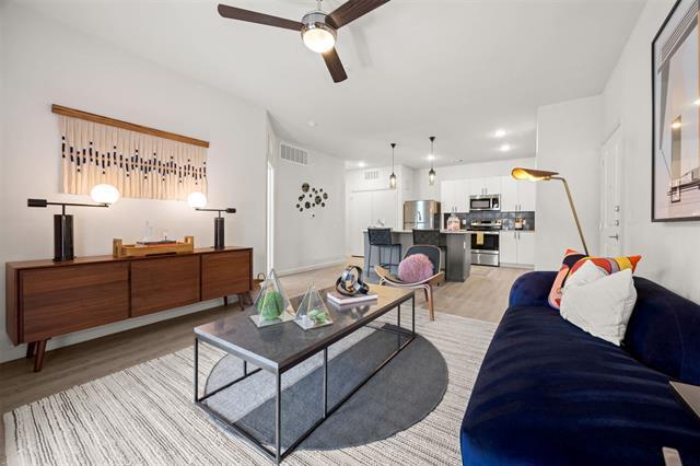 Building Photo - 13624 Dessau Rd