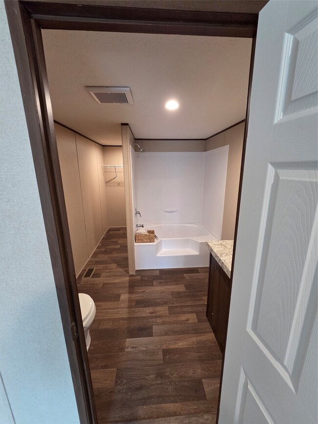 Building Photo - 5161 Road 5913 Rd