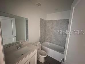 Building Photo - 2599 Runners Cir