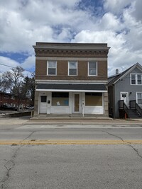 Building Photo - 418 Ridge Rd