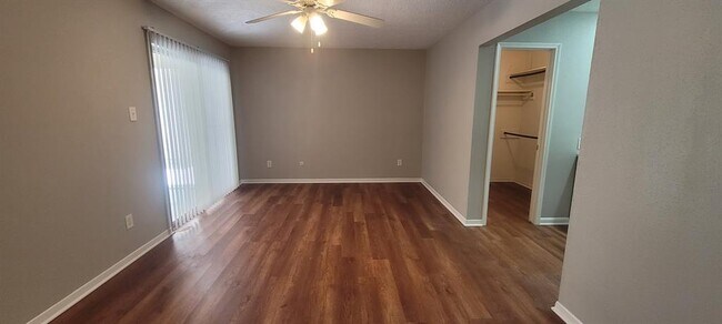 Building Photo - 2514 Deer Valley Dr