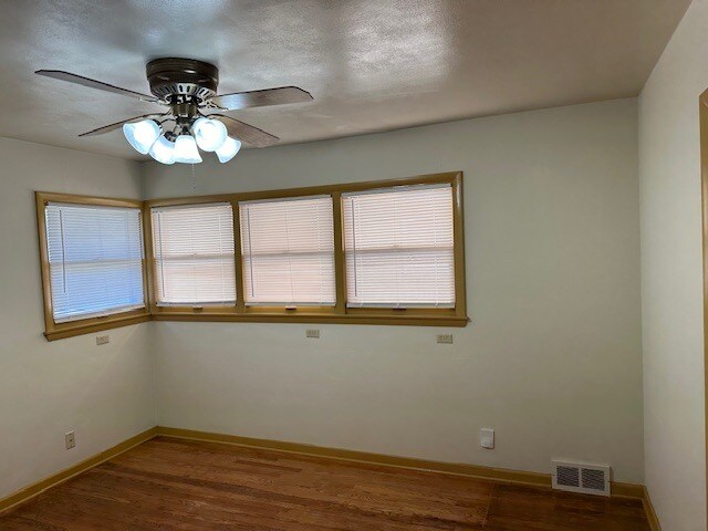 Building Photo - 4075 N 85th St