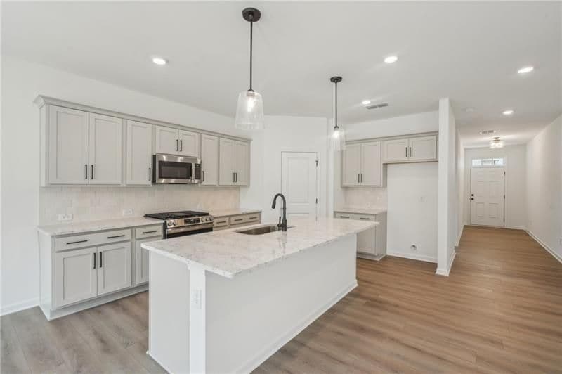 Building Photo - 522 Silverleaf Trl