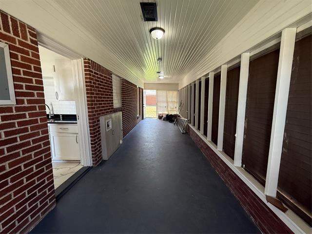 Building Photo - 2133 Edwin St