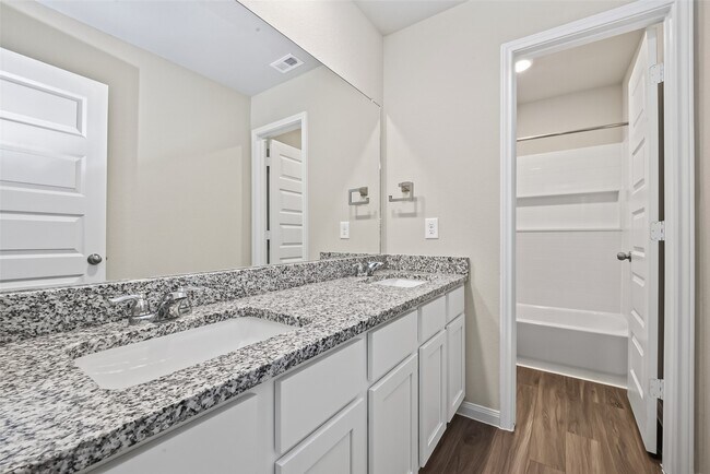 Building Photo - 13758 Goldeye Dr