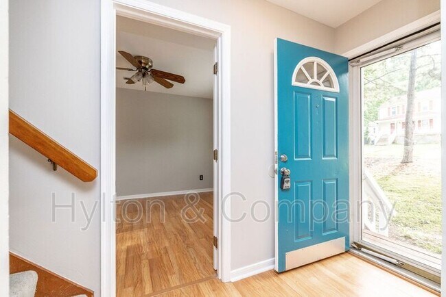 Building Photo - 7712 Breaker Point Ct