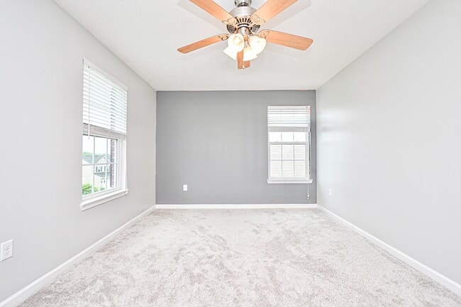 Building Photo - 8453 Forest Valley Dr
