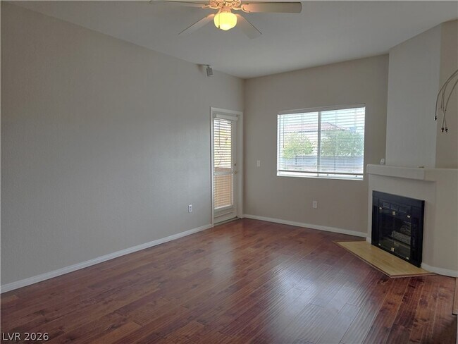 Building Photo - 1050 E Cactus Ave