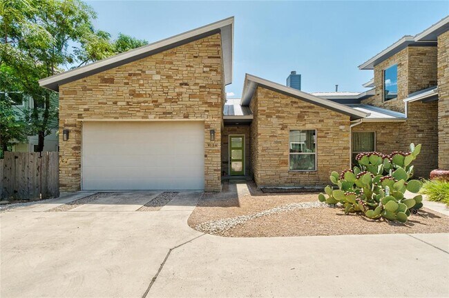 Building Photo - 913 Stobaugh St