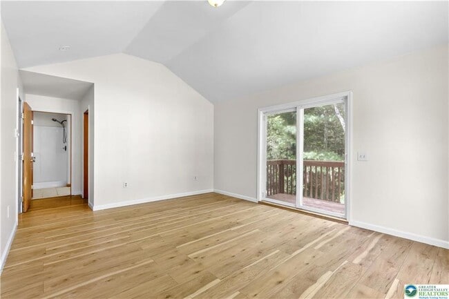 Building Photo - 1229 Fern Dr