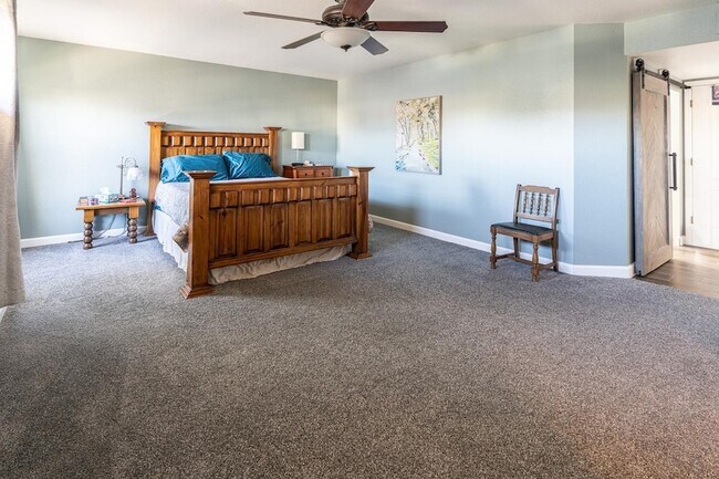 Building Photo - 2434 W Lompoc Ave