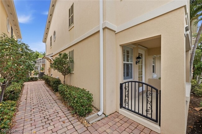 Building Photo - 8108 Josefa Way