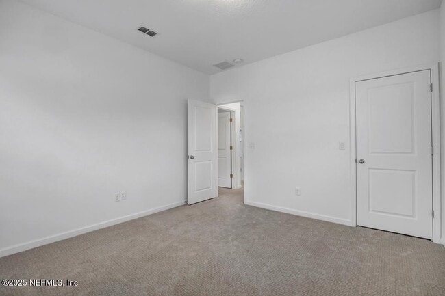 Building Photo - 442 Stargaze Ln