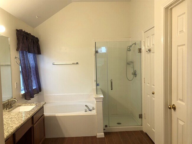 Building Photo - 3103 Indigo Ln