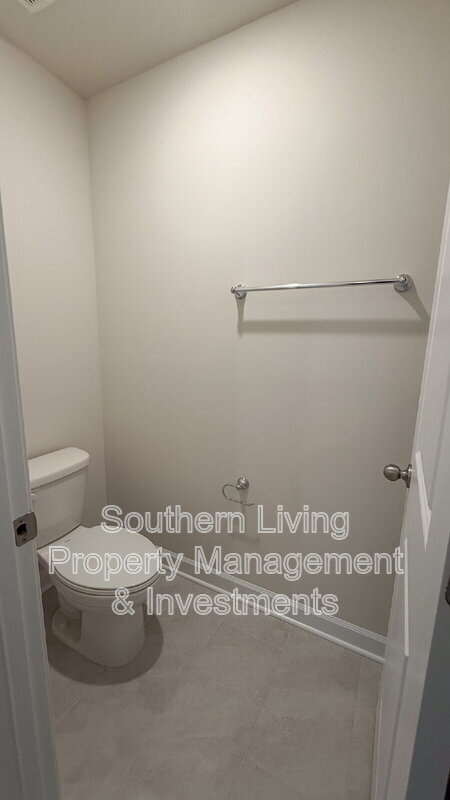 Building Photo - 1433 Old Rivers Rd