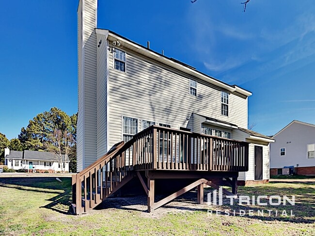 Building Photo - 2113 Ruddy Rd
